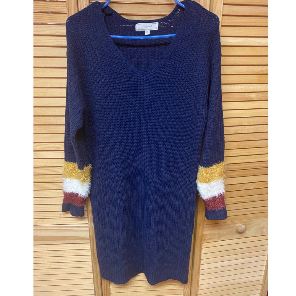 Sweater Dress /w Multicolor Sleeves